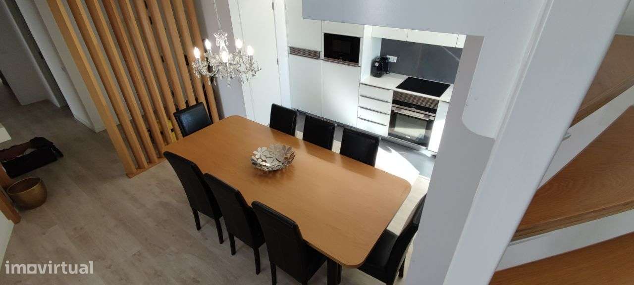 Apartamento T3 +2 sótão e garagem - Grande imagem: 4/48