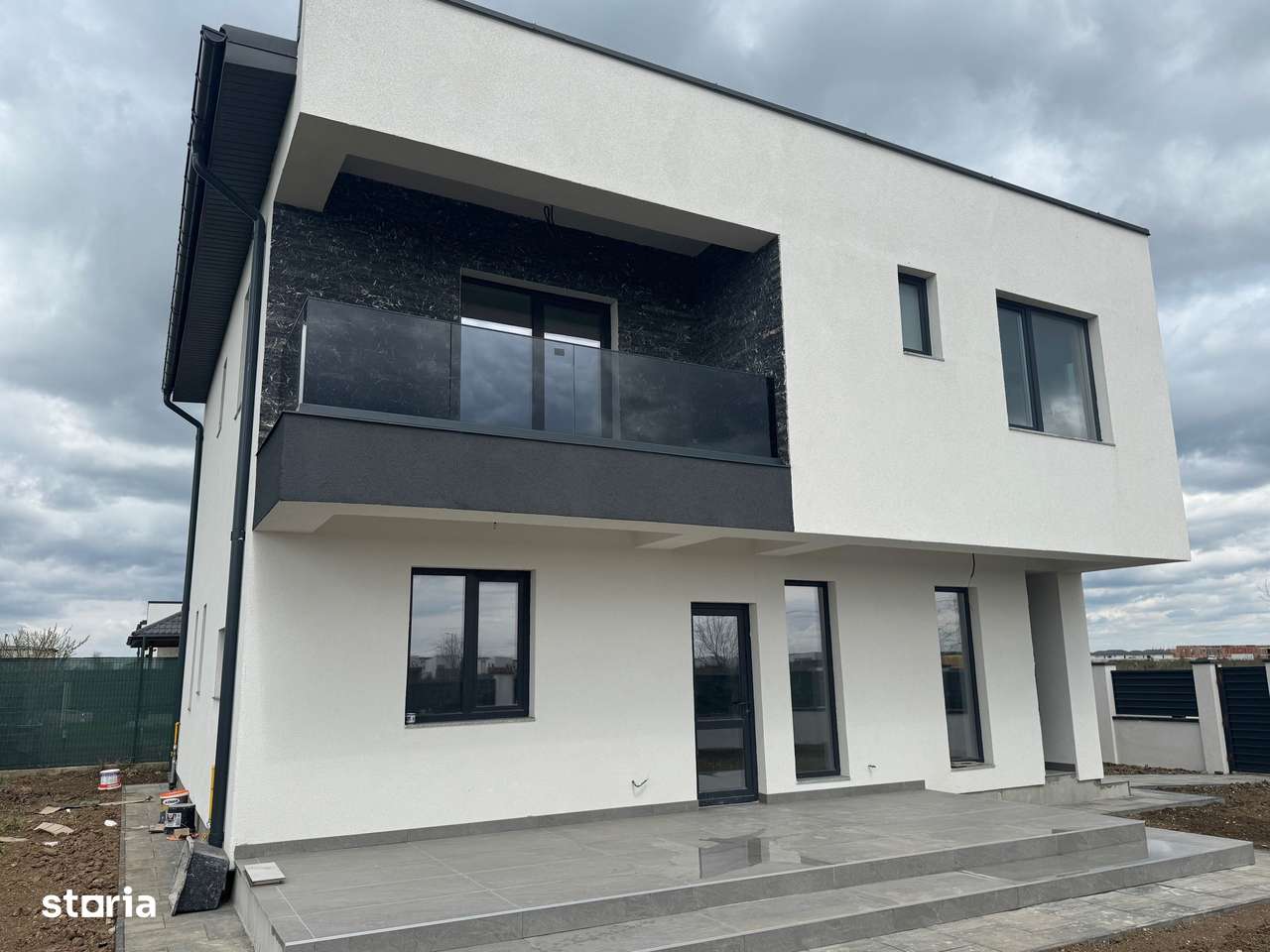 Vila Tunari MODERNA si spatioasa teren 500m, TOATE UTILITATILE - Imagine principală: 5/12