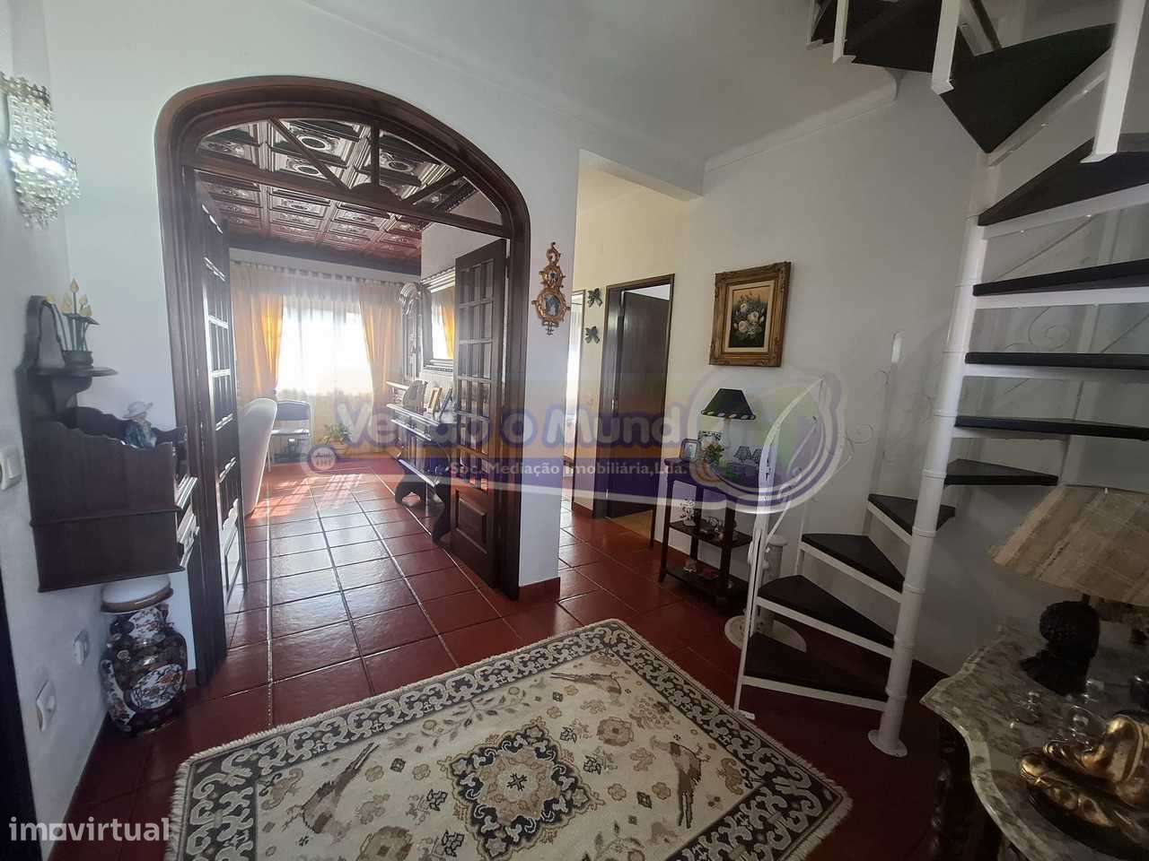 Moradia T4+3 em Benavente (B651) - Grande imagem: 5/35