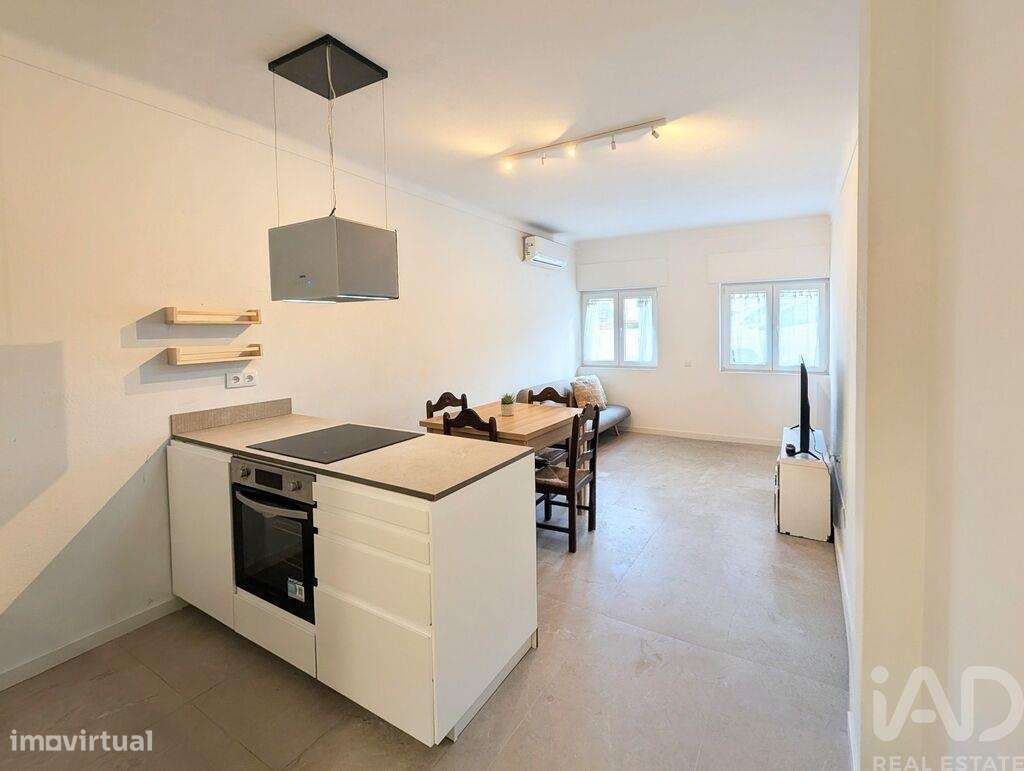 Apartamento T2 em Ferragudo de 75 m2 - Grande imagem: 4/31
