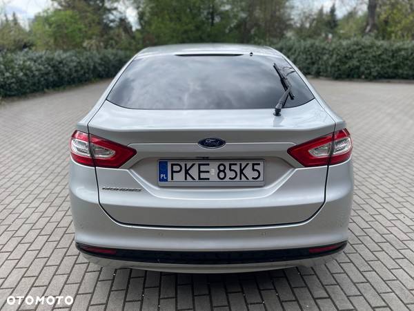 Ford Mondeo 2.0 TDCi Titanium - 13