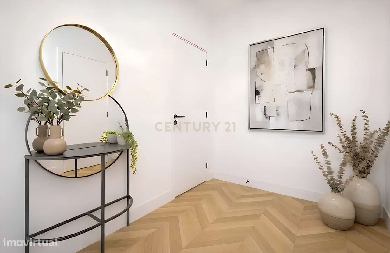 Apartamento T2 em Oeiras com Varanda e Boa Exposição Solar-19
