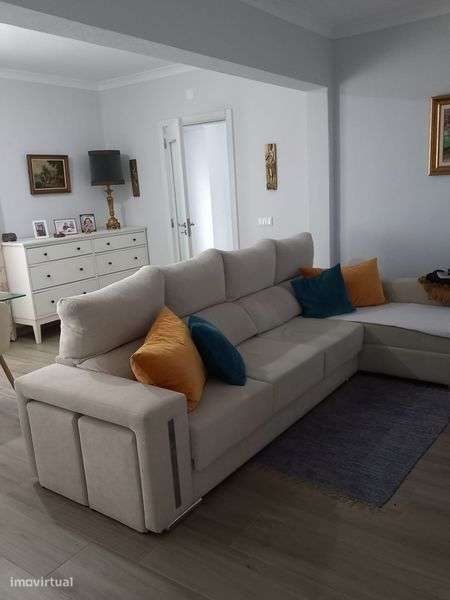 Moradia T3 com quintal - Grande imagem: 2/12