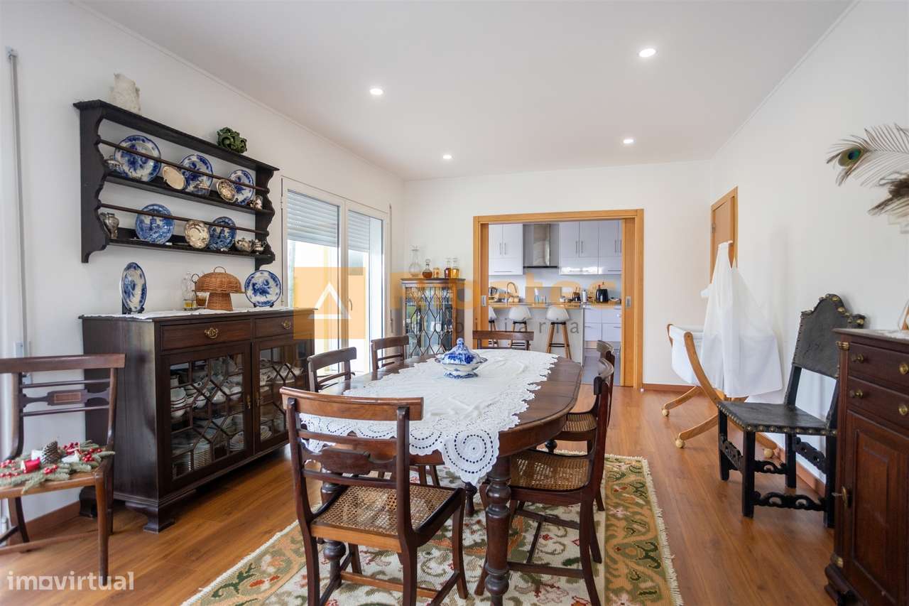 Moradia T5 em Alpiarça-6