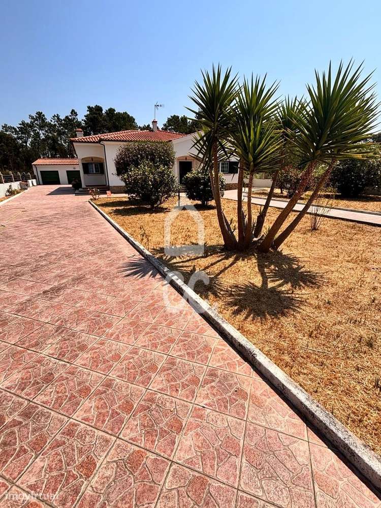 COIMBRÃO-------Venda global de Moradia individual T3 inserida em terre-14