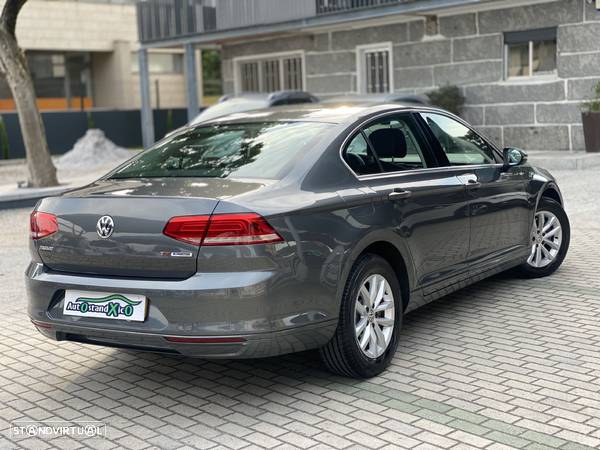 VW Passat 1.6 TDI BlueMotion - 2