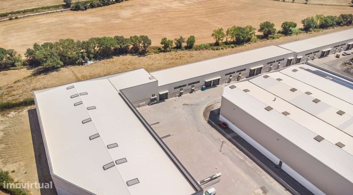 Armazém à venda , Quinta de Matos-6