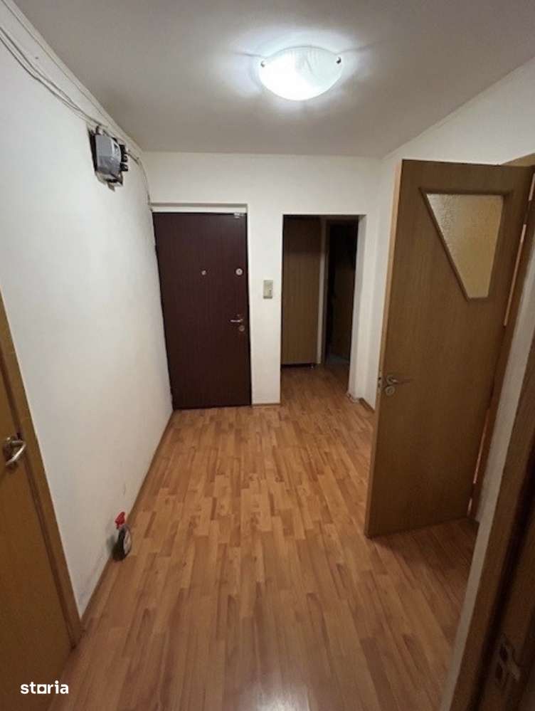 Apartament 3 camere de vânzare Gorjului-3