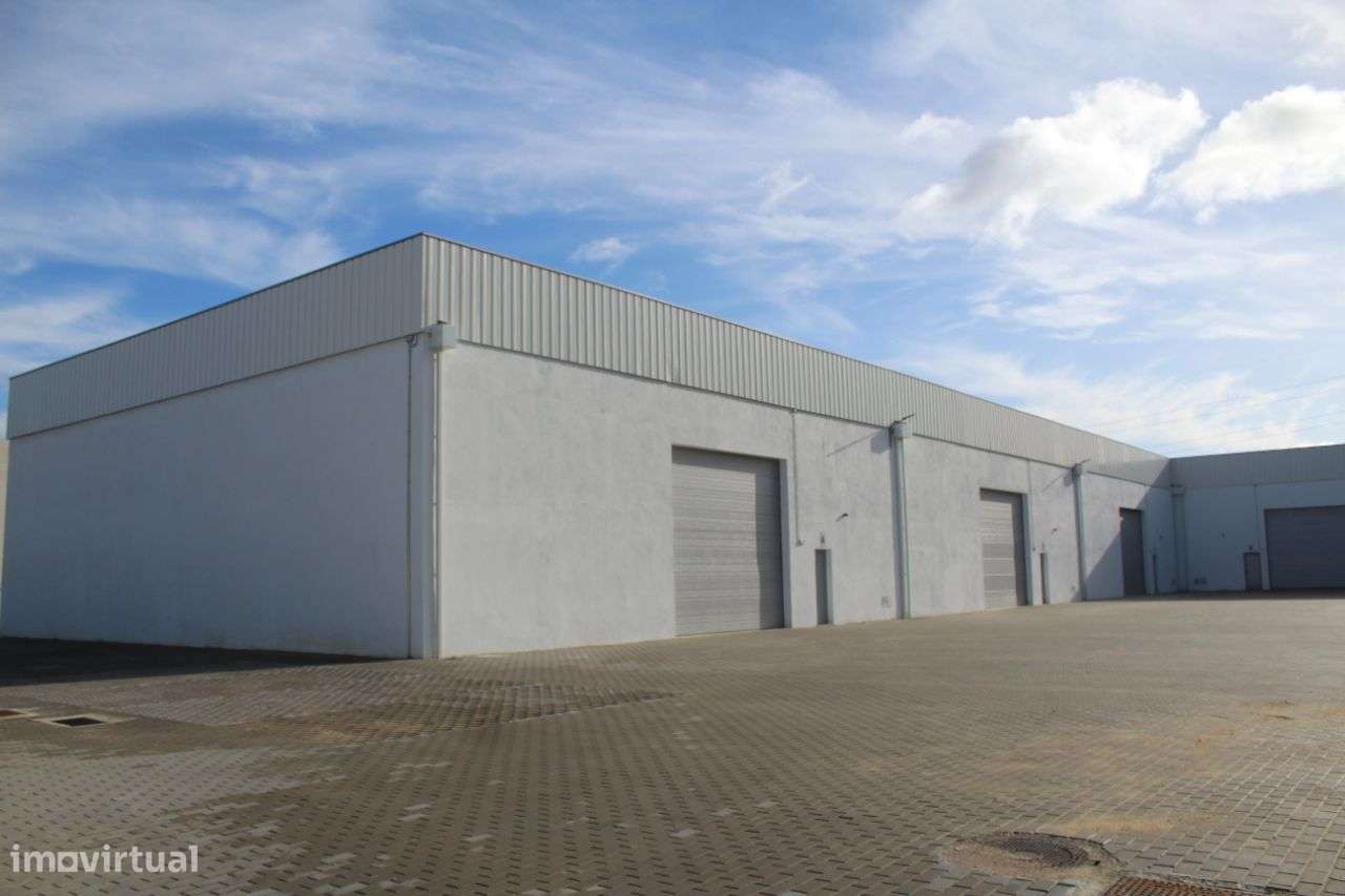 Armazém Industrial no Seixal - Grande imagem: 4/4