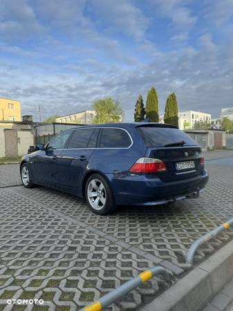 BMW Seria 5 525i Touring - 6