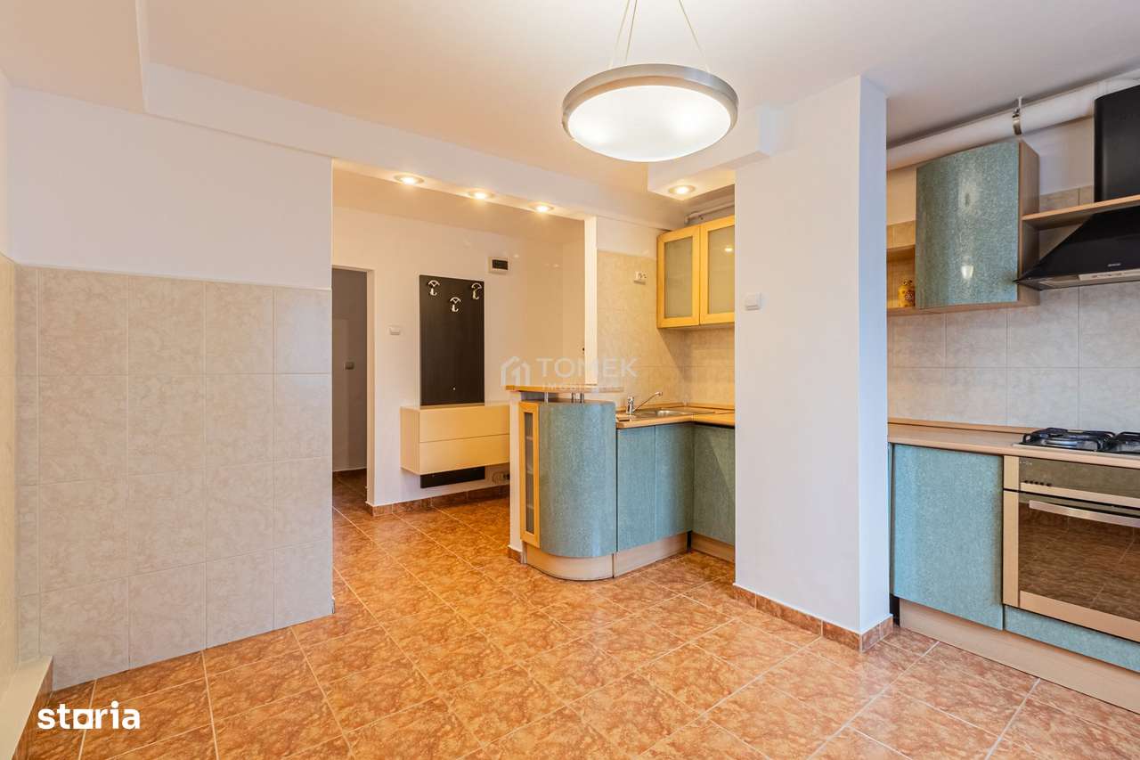 Apartament 4 camere suprafata mare zona Scriitorilor Brasov-4