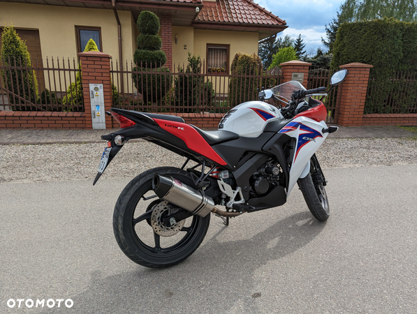 Honda CBR - 3