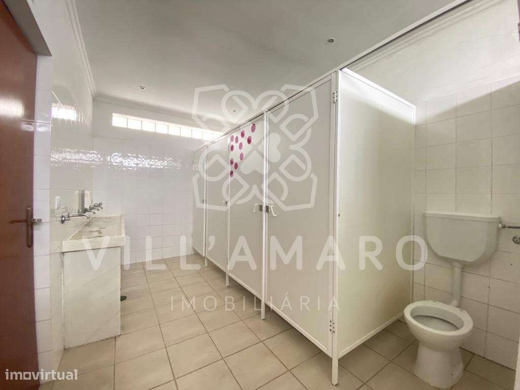 Moradia unifamiliar, centro Venda do Pinheiro, 2 pisos, jardim e lo...-10