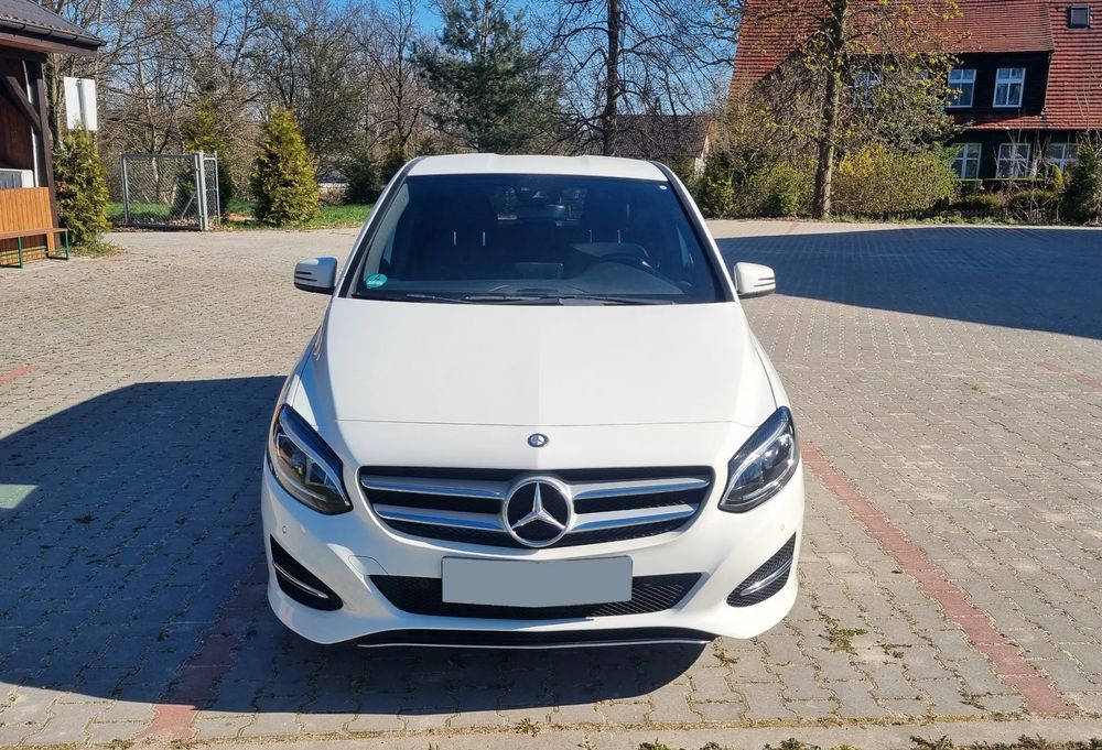 Mercedes-Benz B W246 180 (CDI) d 7G-DCT 2016