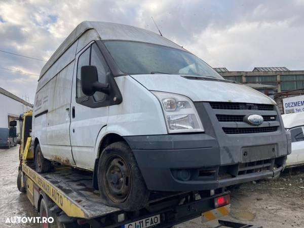 Dezmembrez Ford Transit 2.4 TDCI 2008 - 1