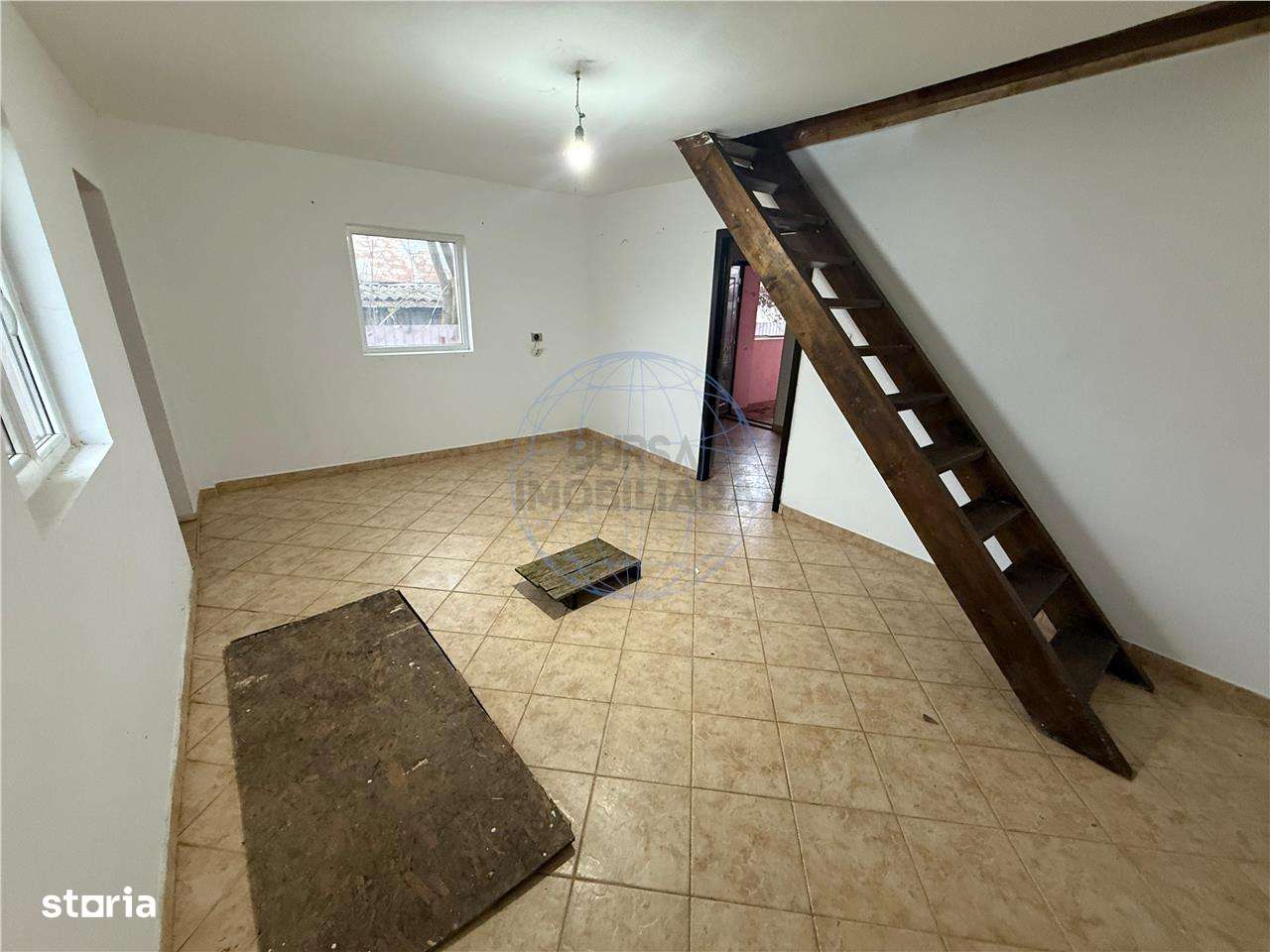 CASA P+M,  CIUSLEA-8