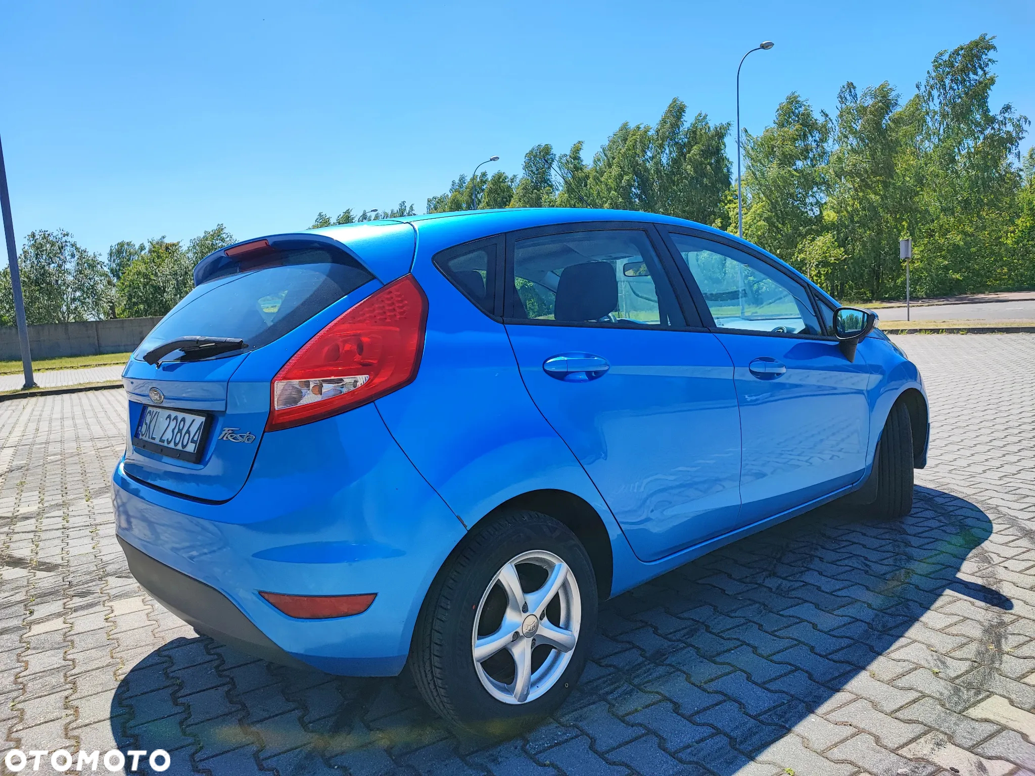 Ford Fiesta 1.25 Ambiente - 11