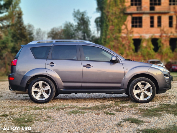 Peugeot 4007 2.2 HDI Premium - 3