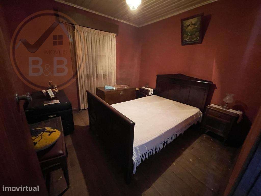 Moradia T4 em Chacim, Cabeceiras de Basto-11