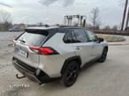 Toyota RAV4 - 1