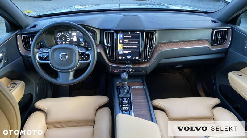 Volvo XC 60 - 22