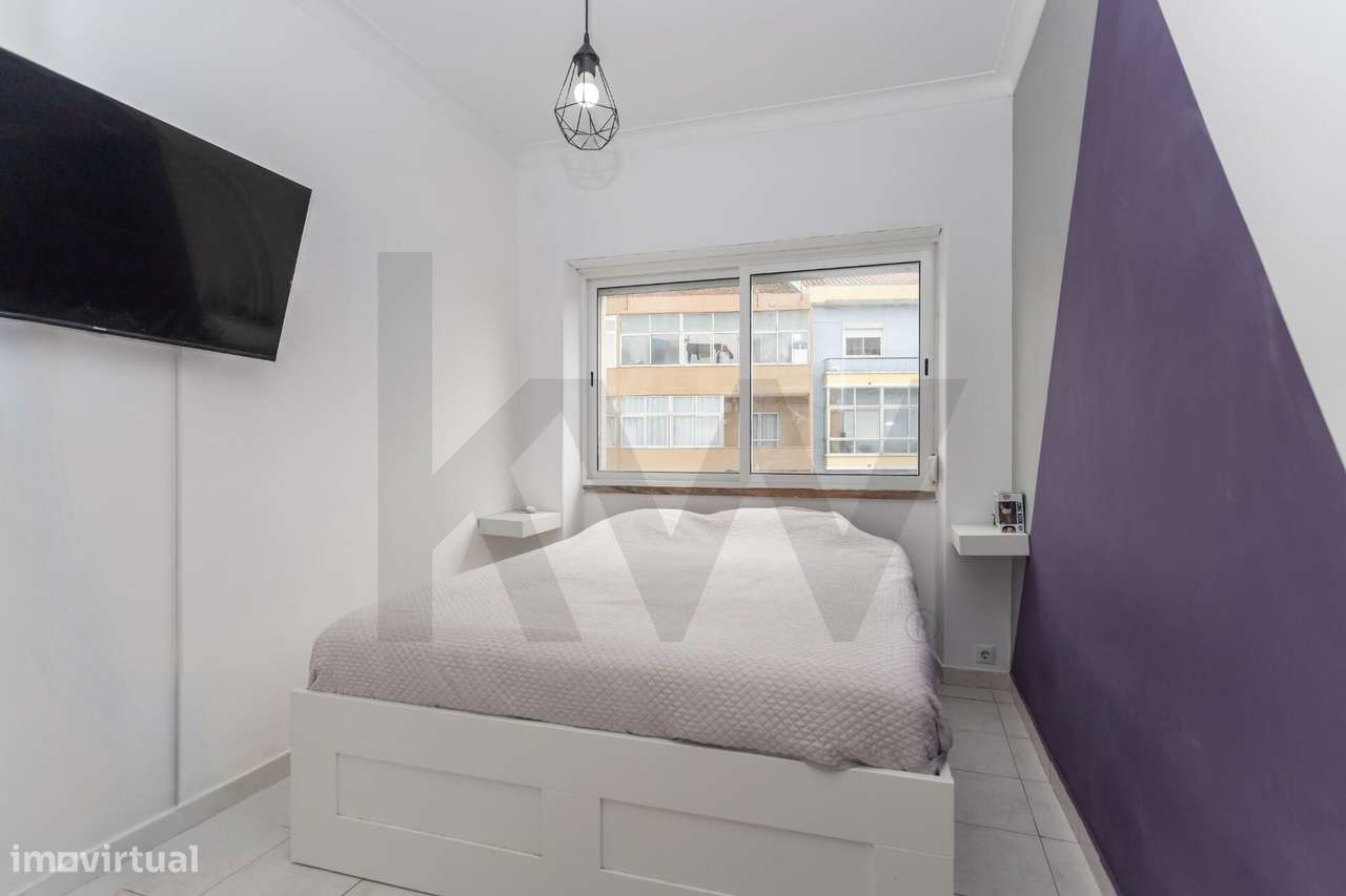 Apartamento T2 com duas frentes e vista rio na Torre da Marinha - Seix-7