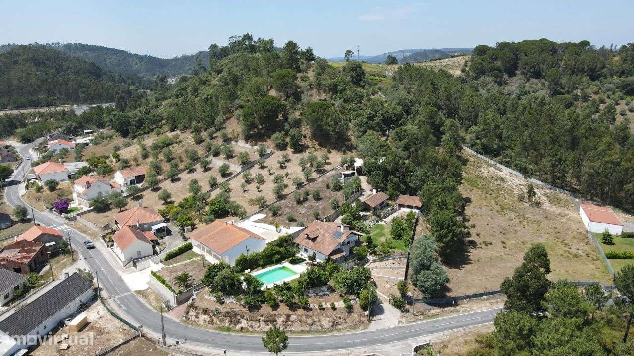 Moradia com piscina, Ourém - Grande imagem: 4/23