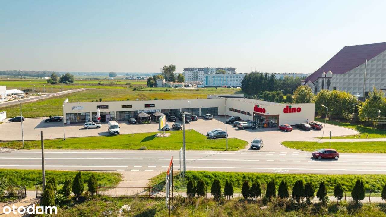 Lokal w parku handlowym obok marketu Dino - Pełny obrazek: 3/8