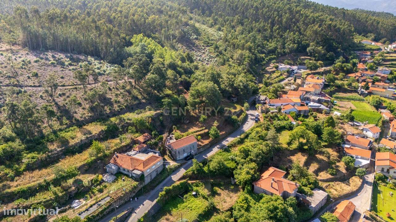 Moradia para Reabilitação com Terreno +1.000 m² | Vista sobre a Ria de-38