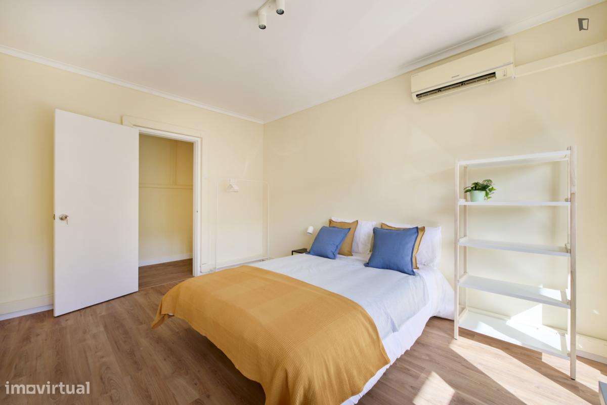Quarto - localizado em Picoas Lisbon - Grande imagem: 4/15