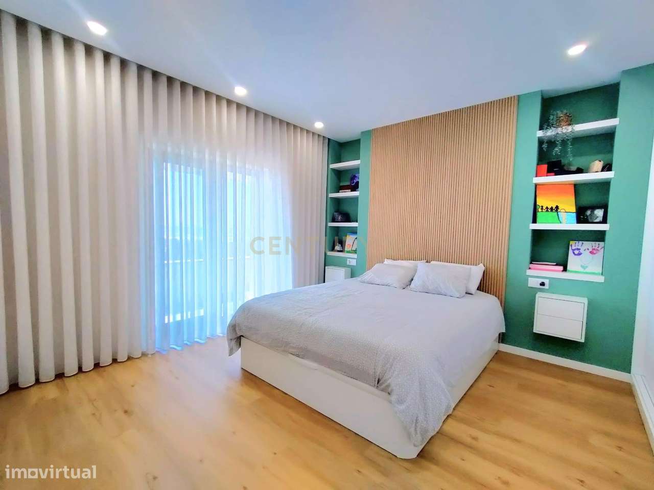 Moradia T3 em Primeira Linha de Mar em Cepães, Esposende-13