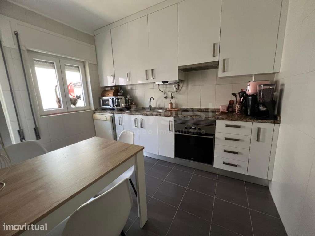 Apartamento remodelado em 2022 situado no Pinhal Novo - Grande imagem: 4/20