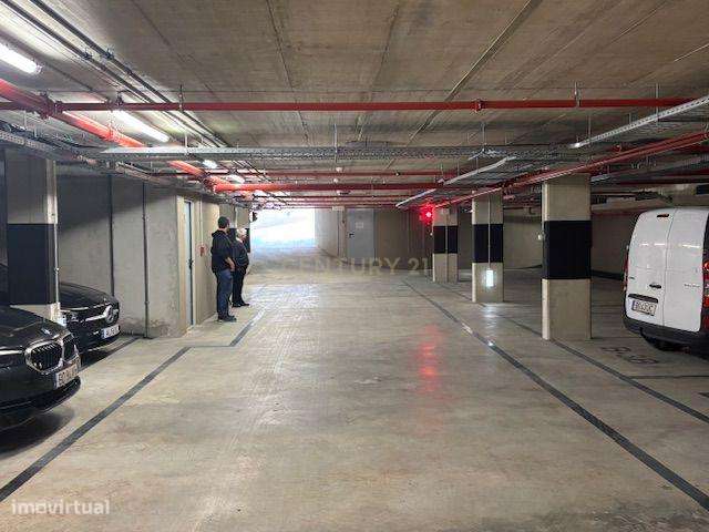 Apartamento T1 com lugar de garagem – Edificio Pharmacia – Cedofeita-11