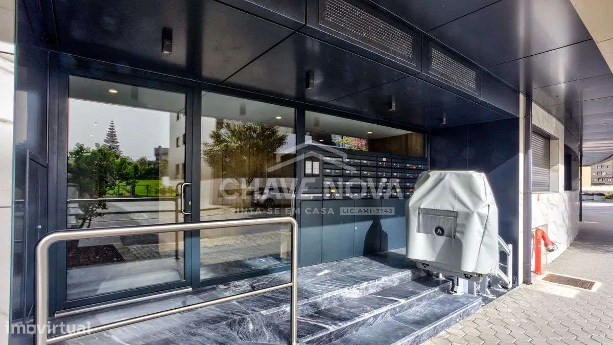 Apartamento T3 Novo em Madalena – Exclusividade e Conforto-27