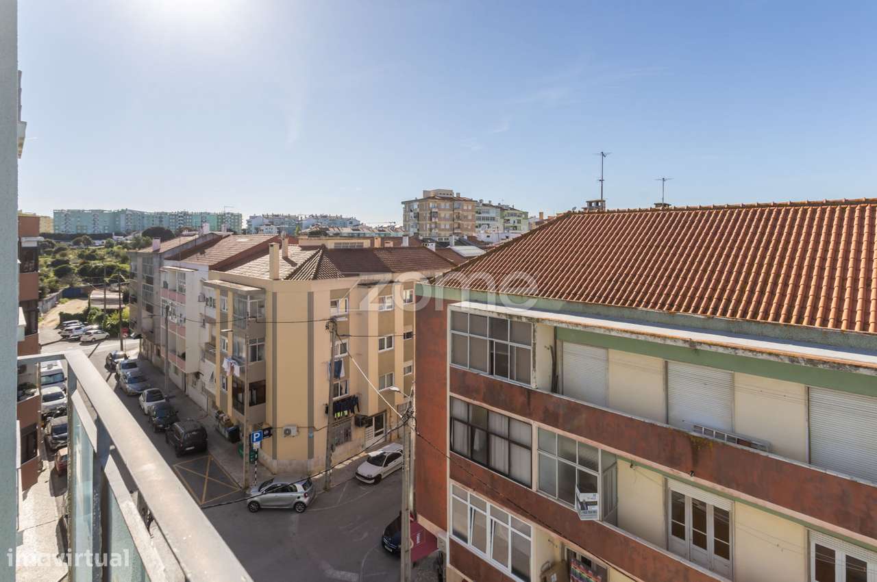 Apartamento T3, com Garagem, 114m2, no Seixal - 322.500,00€-26