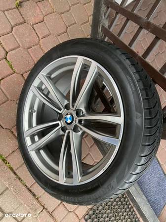 BMW Seria 7 - 39