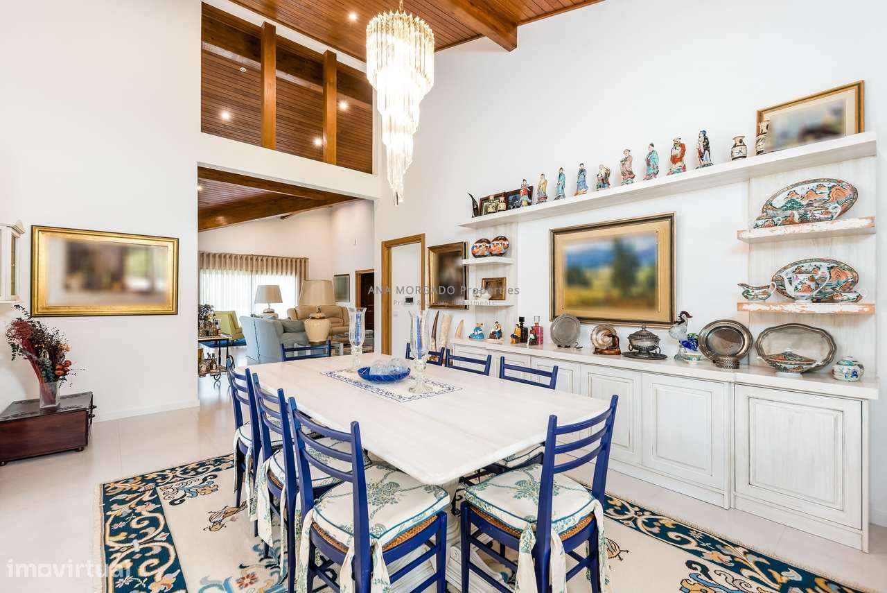 Moradia de Alto Padrão na Marinha Grande – Perto de Leiria e das Praia-17