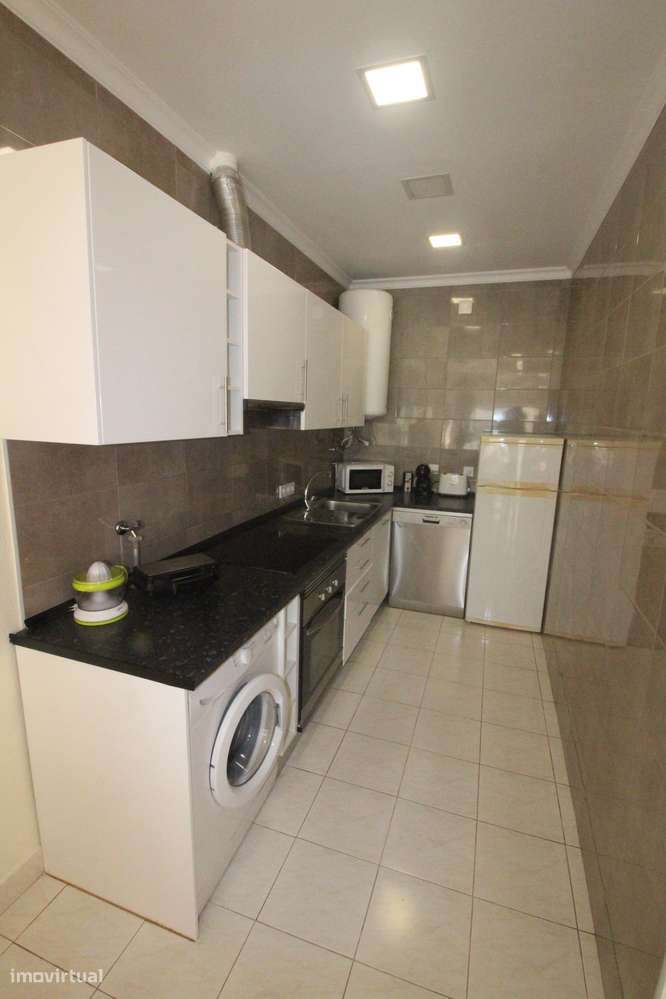 Armação de Pêra, T1 Renovado a 90 metros da Praia dos Pescadores - Grande imagem: 5/11