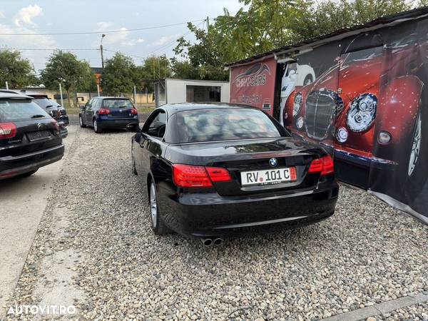 BMW Seria 3 325d Cabriolet - 13