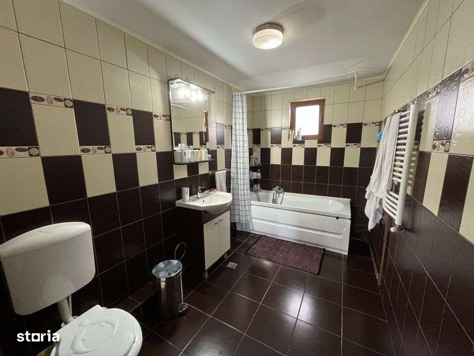 Exclusivitate! Vila P+M inalta, 4 camere, mobilata utilata, Valu lui T-11