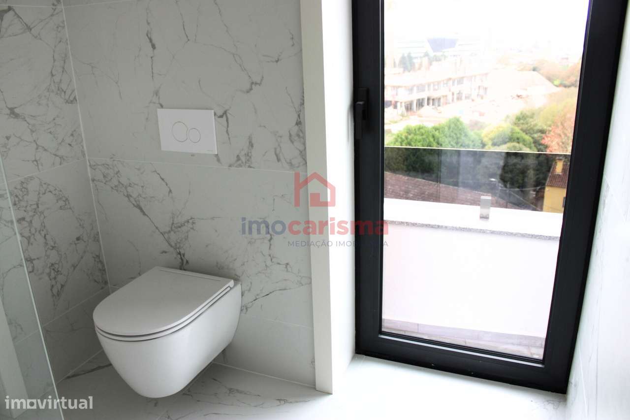 Apartamento T3 Novo, No Último Piso, Centro de Paços de Ferreira-15