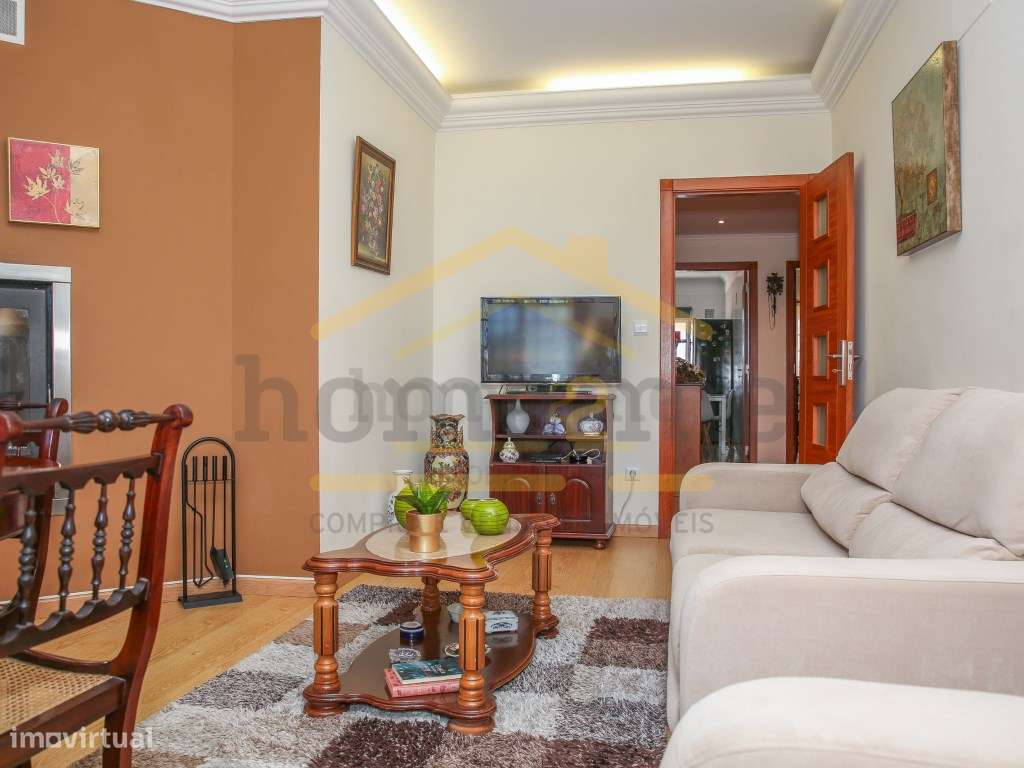 Fantástico Apartamento T2 com 2 varandas e arrecadação-15