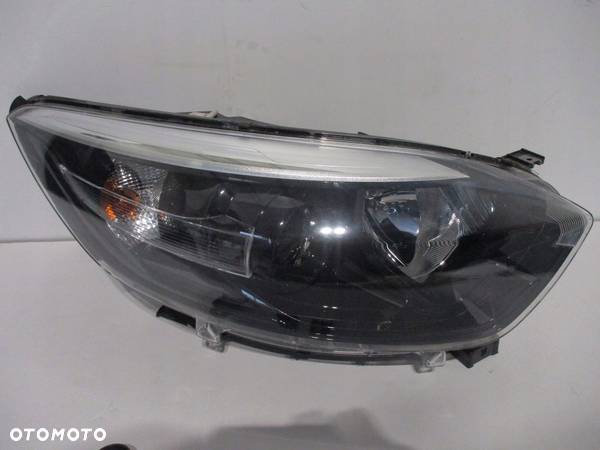 LAMPA RENAULT CAPTUR PRAWA S.M - 1