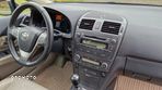 Toyota Avensis 1.8 Premium EU5 - 14