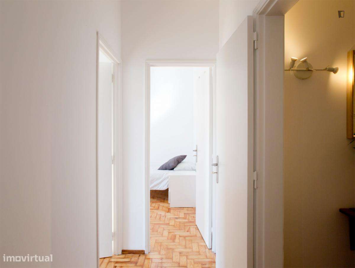 Quarto - localizado em Picoas Lisbon - Grande imagem: 2/7