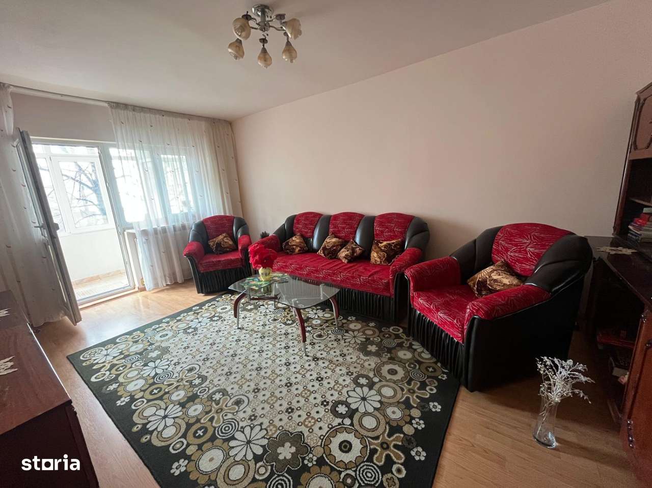 Apartament patru camere - etaj 1 - 89mp - zona Pompieri - Imagine principală: 2/11