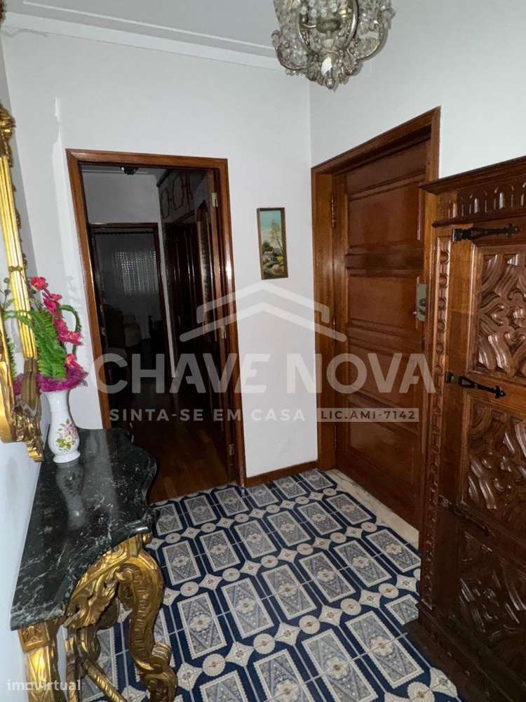 Apartamento T2+1 na Avenida da República-8
