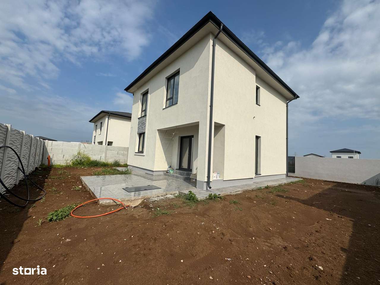 Casă de vânzare ~ 4 camere ~ Berceni ~ Teren 350 mp-18