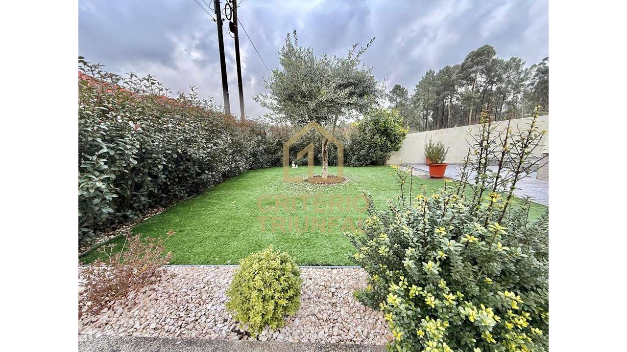 Moradia Isolada T2 em Cabeça Santa - Grande imagem: 4/32