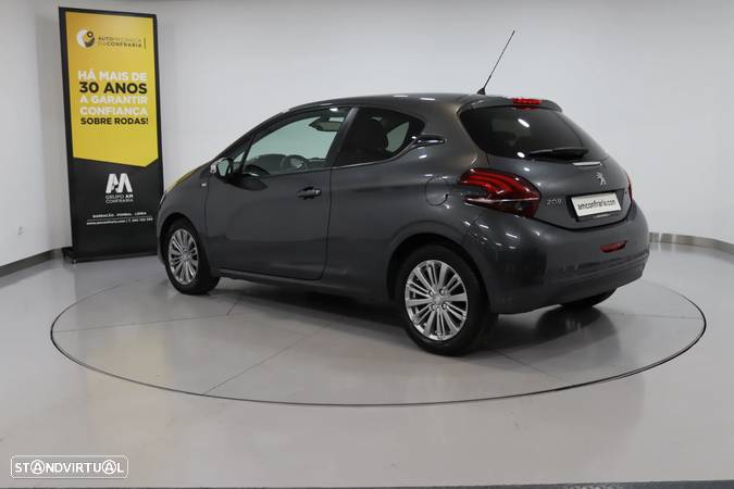 Peugeot 208 1.6 BlueHDi Style - 5